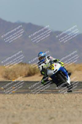 media/Mar-22-2025-CVMA (Sat) [[462c0ffedb]]/Race 13-Amateur Supersport Middleweight/